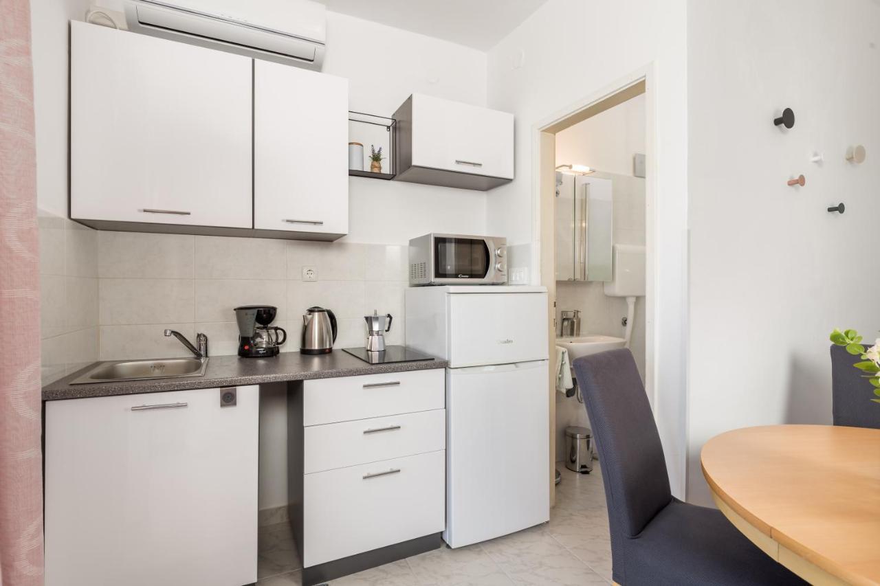 Apartments Vilma โอปาติยา ภายนอก รูปภาพ