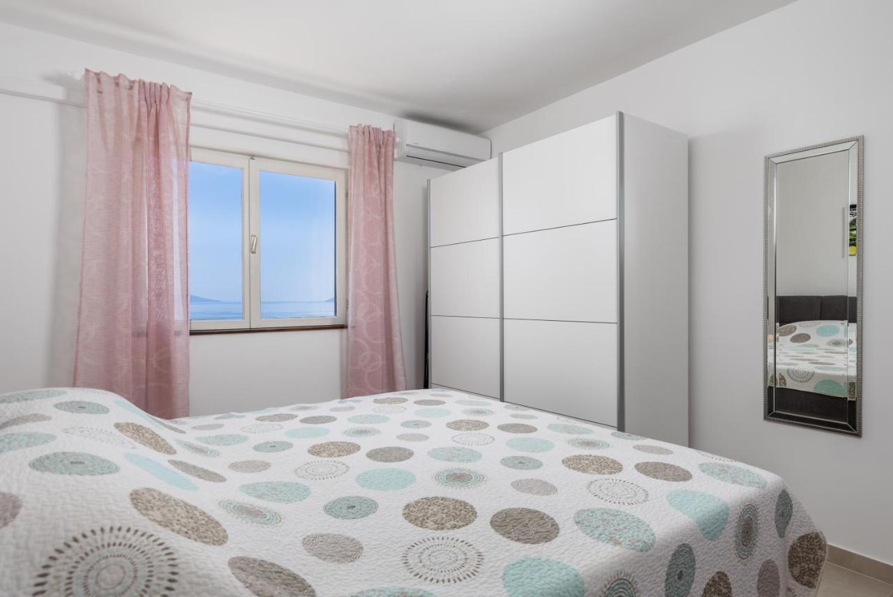 Apartments Vilma โอปาติยา ภายนอก รูปภาพ